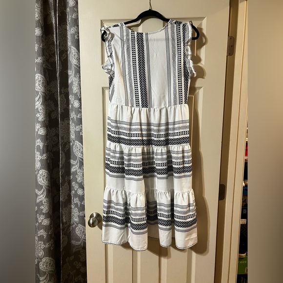 CUPSHE Black and White Summer Dress. NWOT - Picture 6 of 9
